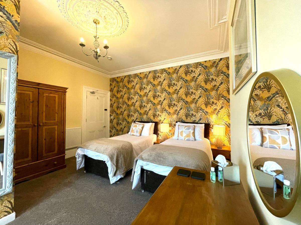 The Devonshire Villa Ilfracombe Bagian luar foto