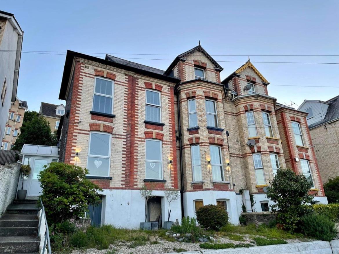 The Devonshire Villa Ilfracombe Bagian luar foto