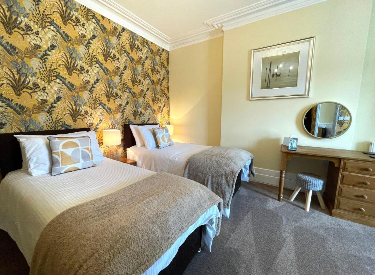 The Devonshire Villa Ilfracombe Bagian luar foto