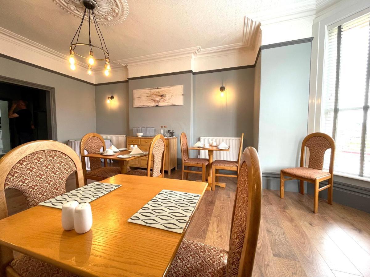 The Devonshire Villa Ilfracombe Bagian luar foto