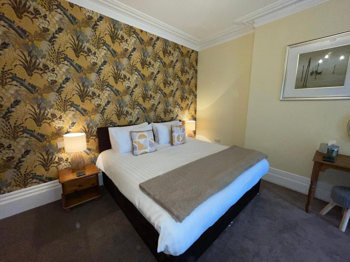 The Devonshire Villa Ilfracombe Bagian luar foto